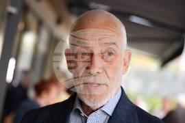 Изложба - Васил Стоев