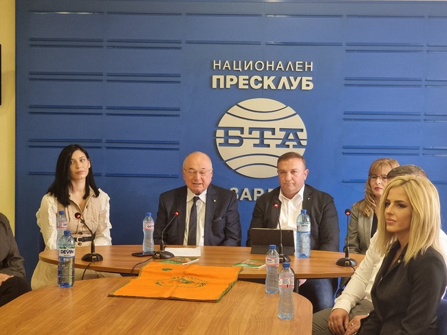 Общинската избирателна комисия в Пазарджик регистрира листата на Земеделски съюз "Ал. Стамболийски" за общински съветници