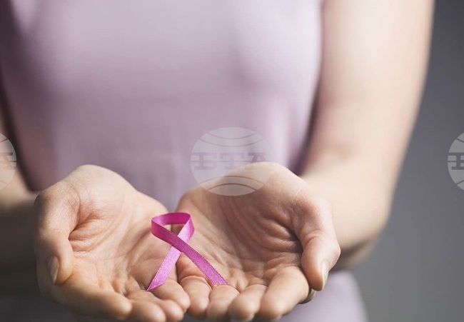 Вярата в лекарите е много важна, каза Юлия Стоянова, която от 12 години е диагностицирана с рак на гърдата 