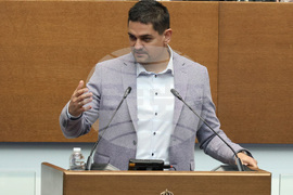 Парламент - заседание