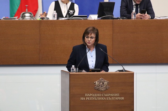 Корнелия Нинова към миньорите: Лъжат ви, обръчите им от фирми ще откраднат парите от Плана
