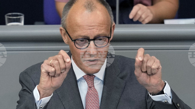 Десетки афганистанци получиха разрешение да влязат в Германия на фона на ограниченията в САЩ 