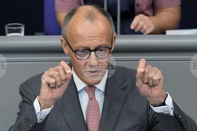 Десетки афганистанци получиха разрешение да влязат в Германия на фона на ограниченията в САЩ 