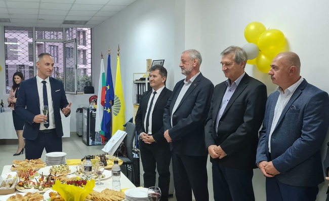 НДСВ: Кирил Габеров откри предизборния офис в Благоевград