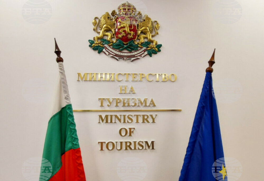 Министерството на туризма започна разплащания по програмата за хуманитарно подпомагане на разселени лица от Украйна