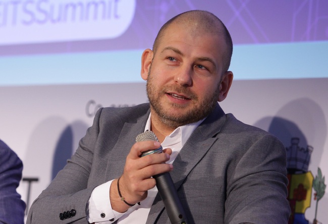 Заместник-министър Стойнов: Изкуственият интелект предоставя много възможности за човечеството