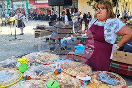 Село Макариополско - празник на баницата