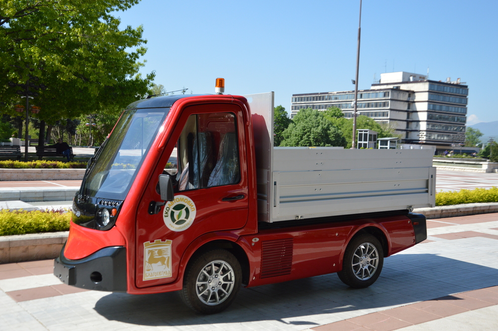  За по-чист въздух и по-чист град! Община Благоевград с електромобил за събиране и транспортиране на отпадъци