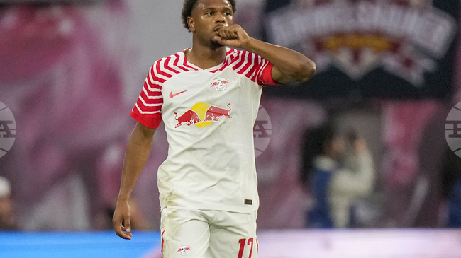 Манчестър Юнайтед проявява интерес към нападател на РБ Лайпциг