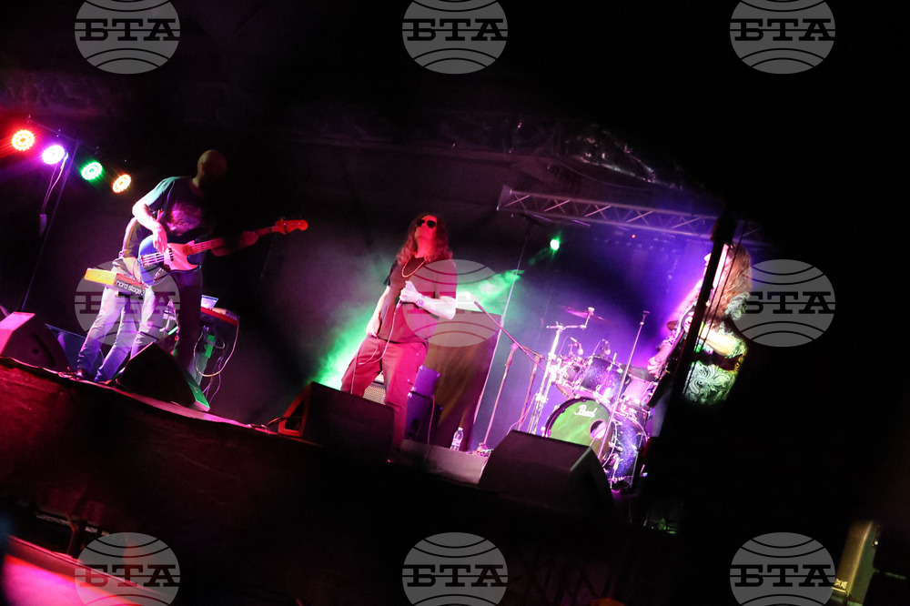 Благоевград - Иън Пейс - Purpendicular - концерт