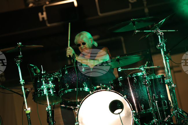 Благоевград - Иън Пейс - Purpendicular - концерт