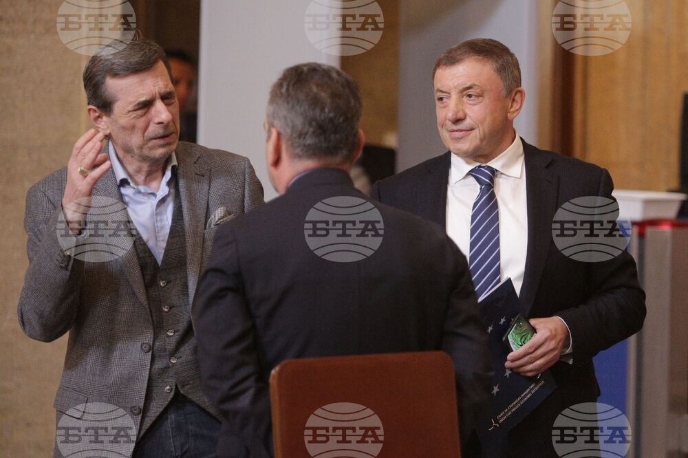 Министерски съвет - Кирил Петков - представители на работодателски и синдикални организации - среща