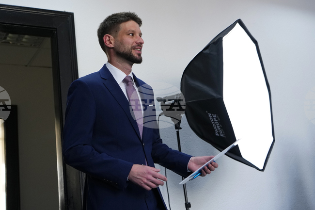 ТАСР: Делегация на словашката опозиция е на посещение в Киев