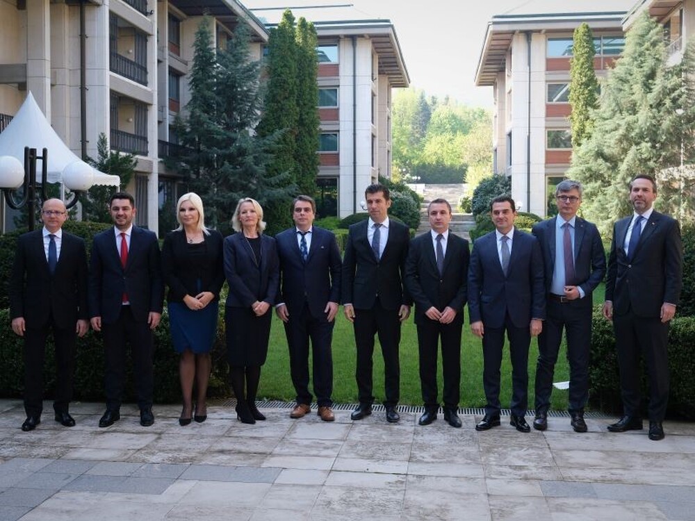 Министър Николов към колегите си от региона: Нямаме време, нека потърсим общи решения за синергия 