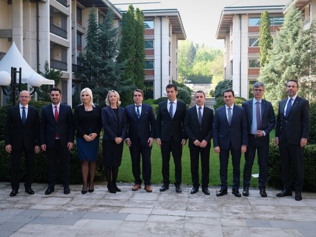 Министър Николов към колегите си от региона: Нямаме време, нека потърсим общи решения за синергия 