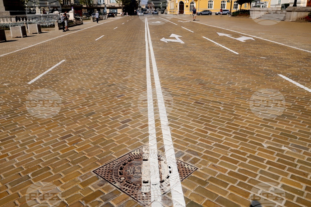 Жълти павета - пуснато движение