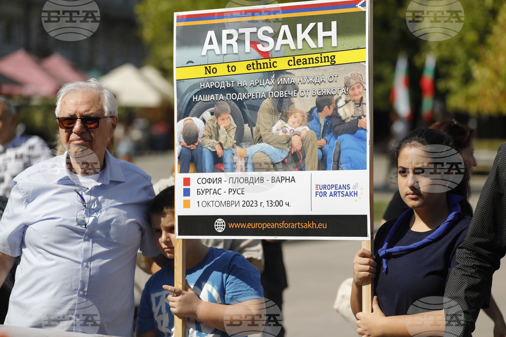 Русе - Арменци - митинг