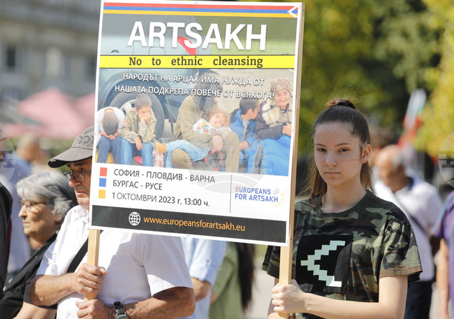 Русе - Арменци - митинг