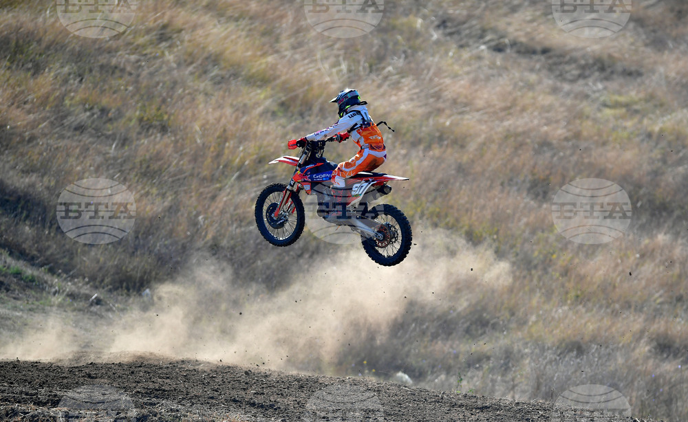 Град Главиница - мотокрос