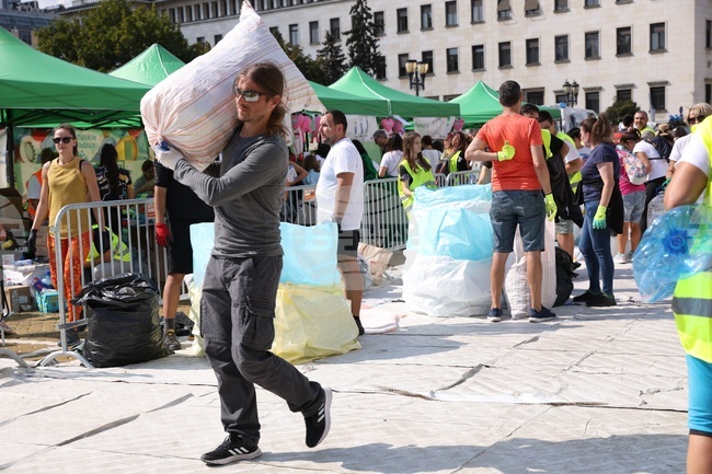 Капачки за бъдеще - кампания