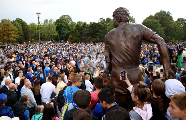 Георги Аспарухов - Гунди - паметник - откриване