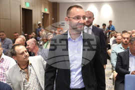 Антон Хекимян  - ресторантьорски и туристически бизнес - среща