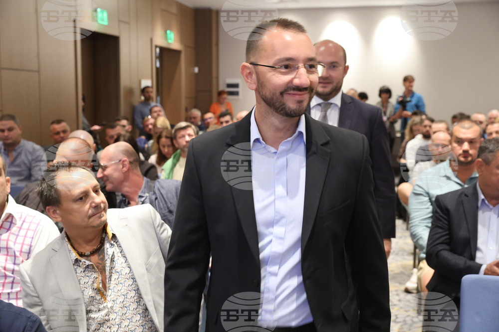 Антон Хекимян  - ресторантьорски и туристически бизнес - среща