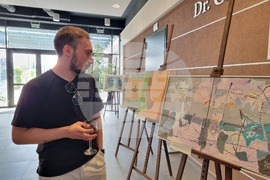 Благоевград - Американски университет в България - изложба