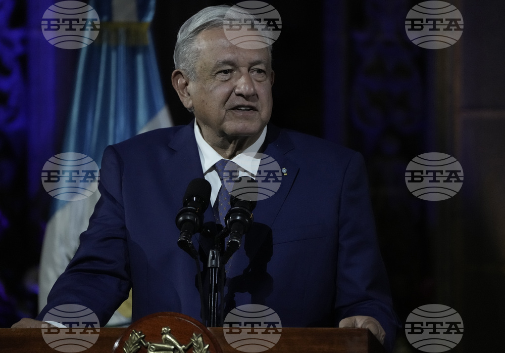 Мексиканският президент предлага "Златният триъгълник" вече да се нарича "Триъгълник на добрите и трудолюбиви хора"