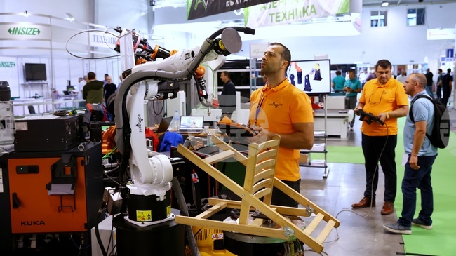 Three Exhibitions of Industrial Machinery, Drone Technology, Advertising Kick Off in Sofia on Tuesday