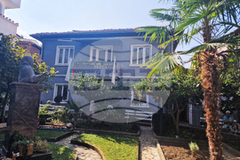 Петрич - къща Ванга