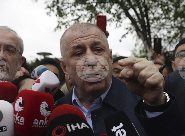 Турски партиен лидер е заплашен от близо 5 години затвор за обида на президента