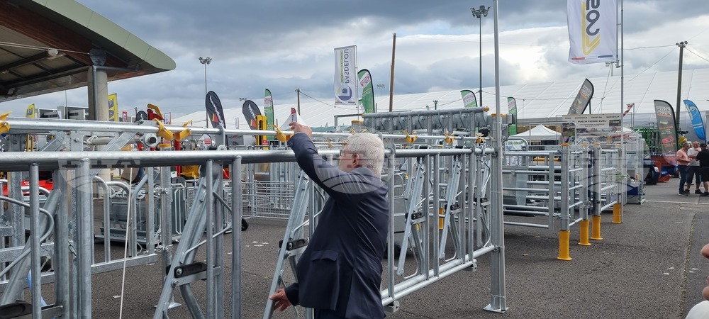 Agriculture Minister: Bulgarian Livestock Selection Should Be Developed So It Leads to Market Success