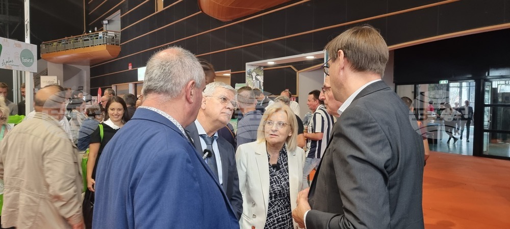 Agriculture Minister: Bulgarian Livestock Selection Should Be Developed So It Leads to Market Success