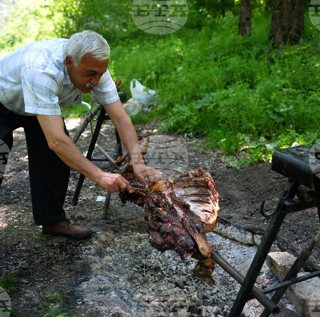  Село Малък Поровец - Гергьовден - ромска общност - празник