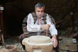 Габрово - музей на открито "Етър" - Гергьовден