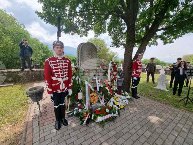 РСМ - Българско военно гробище - загинали - почит