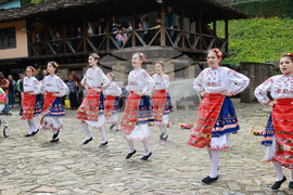 Габрово - музей на открито "Етър" - Гергьовден