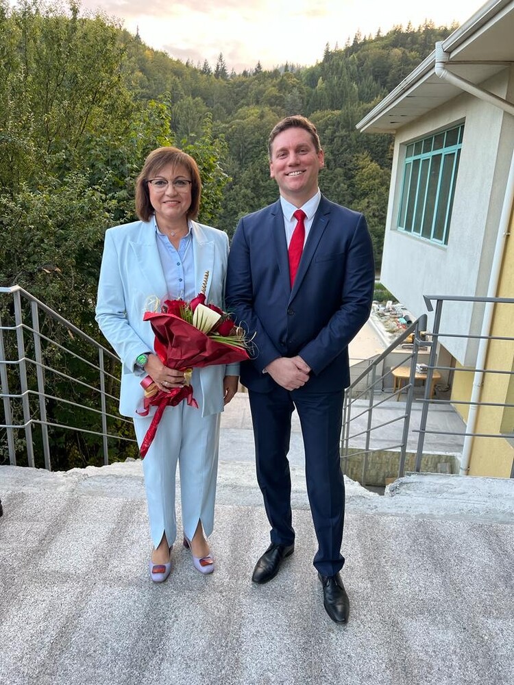 Корнелия Нинова: Моделът ГЕРБ управлява 12 години Смолян, Иван Френкев може да го промени 