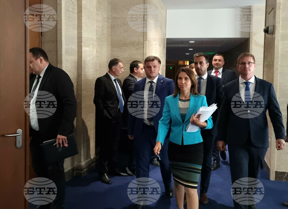 Парламент - ПП „Възраждане" - брифинг
