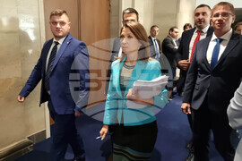 Парламент - ПП „Възраждане" - брифинг