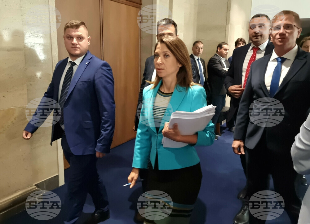 Парламент - ПП „Възраждане" - брифинг