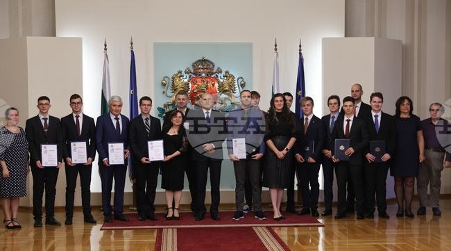 Румен Радев - Награда „Джон Атанасов“ за 2023 г.