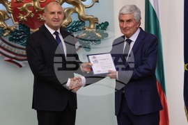 Румен Радев - Награда „Джон Атанасов“ за 2023 г.