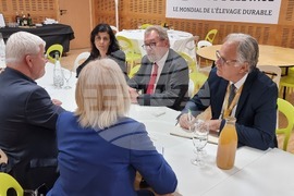 Франция - Кирил Вътев - международно животновъдно изложение "Sommet de l'Élevage" 