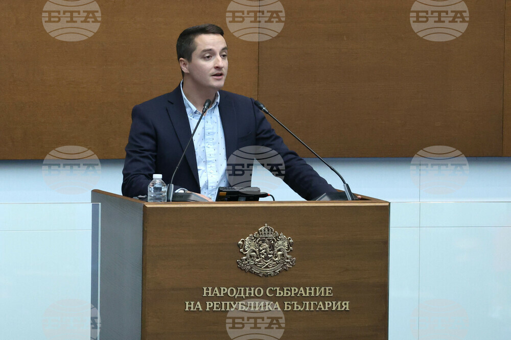 Парламент - извънредно заседание - Явор Божанков