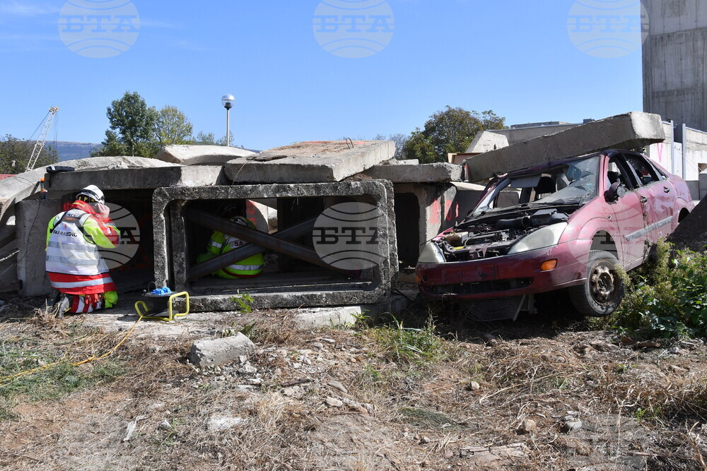 Монтана -  спасители - учение за Модули за гражданска защита