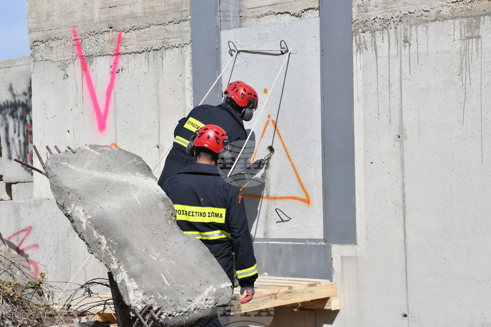 Монтана -  спасители - учение за Модули за гражданска защита