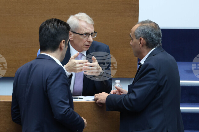 Парламент - заседание 