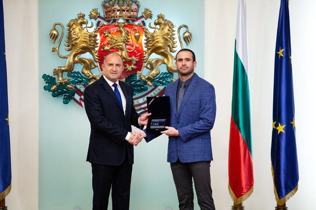 Прессекретариат на президента: Д-р Марин Буков е лауреат в президентската инициатива Награда „Джон Атанасов“ за 2023 година